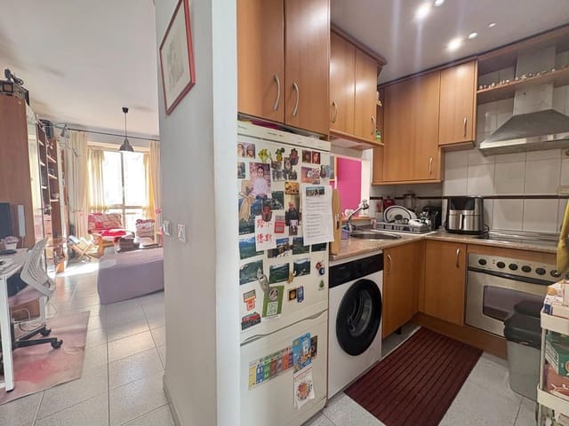 1 sypialnia Mieszkanie na sprzedaż w Miasto Málaga - 245 000 € (Ref: 10075645)