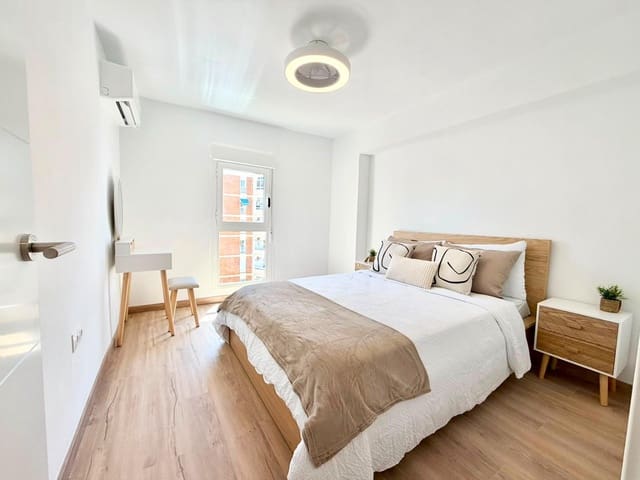 2 sovrum Lägenhet till salu i Benalmádena - 285 000 € (Ref: 10075647)