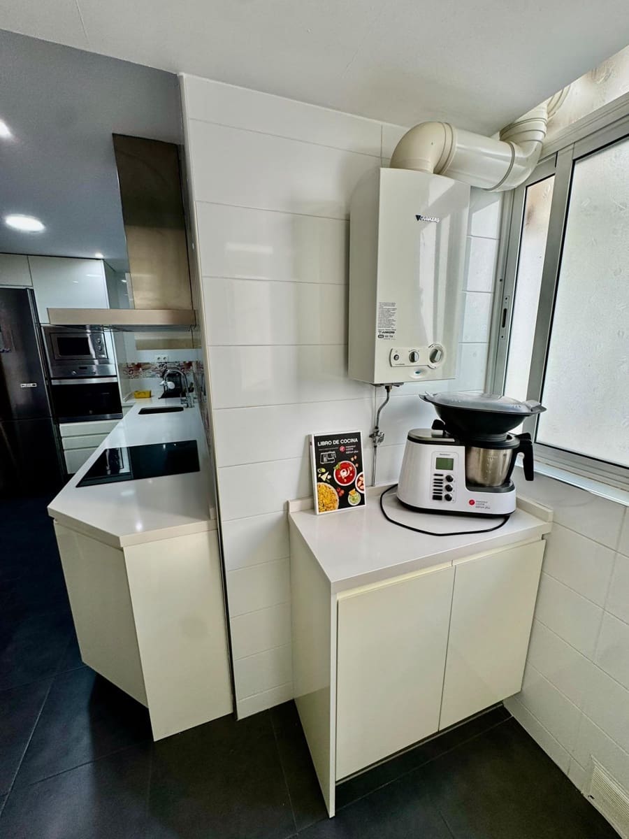 2 Zimmer Wohnung zu verkaufen in Malaga Stadt mit Garage - 342.600 € (Ref: 10078354)