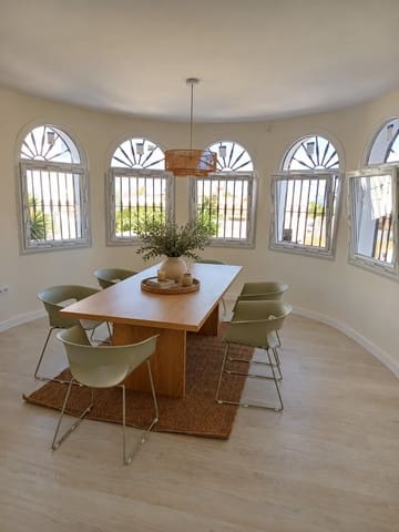 5 soverom Villa til salgs i Arroyo de la Miel, Benalmádena med svømmebasseng garasje - € 950 000 (Ref: 10086123)
