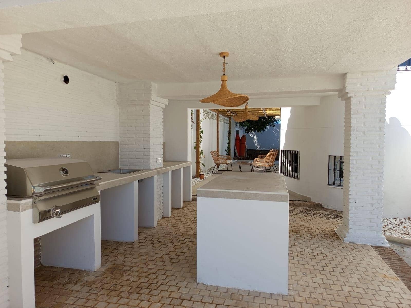5 soverom Villa til salgs i Arroyo de la Miel med svømmebasseng garasje - € 950 000 (Ref: 10086123)