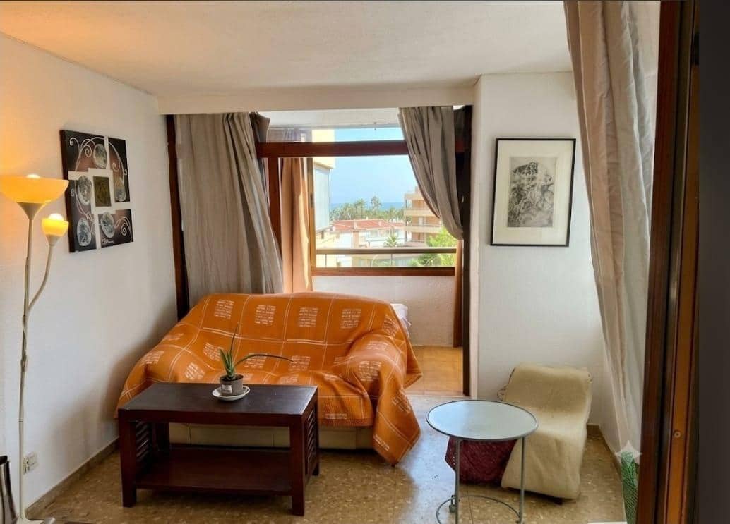 2 bedroom Flat for sale in Torremolinos with pool - € 575,000 (Ref: 10098395)