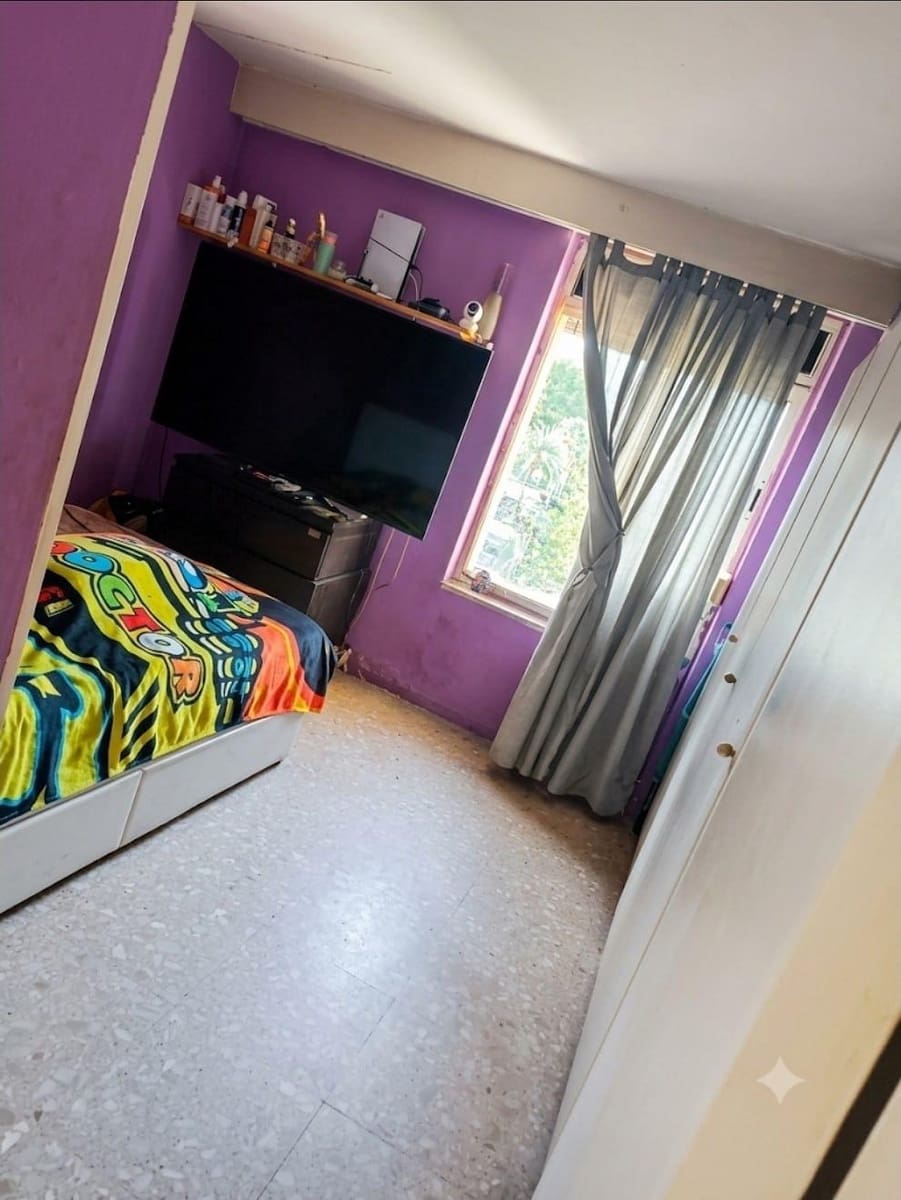 2 bedroom Flat for sale in Torremolinos with pool - € 575,000 (Ref: 10098395)