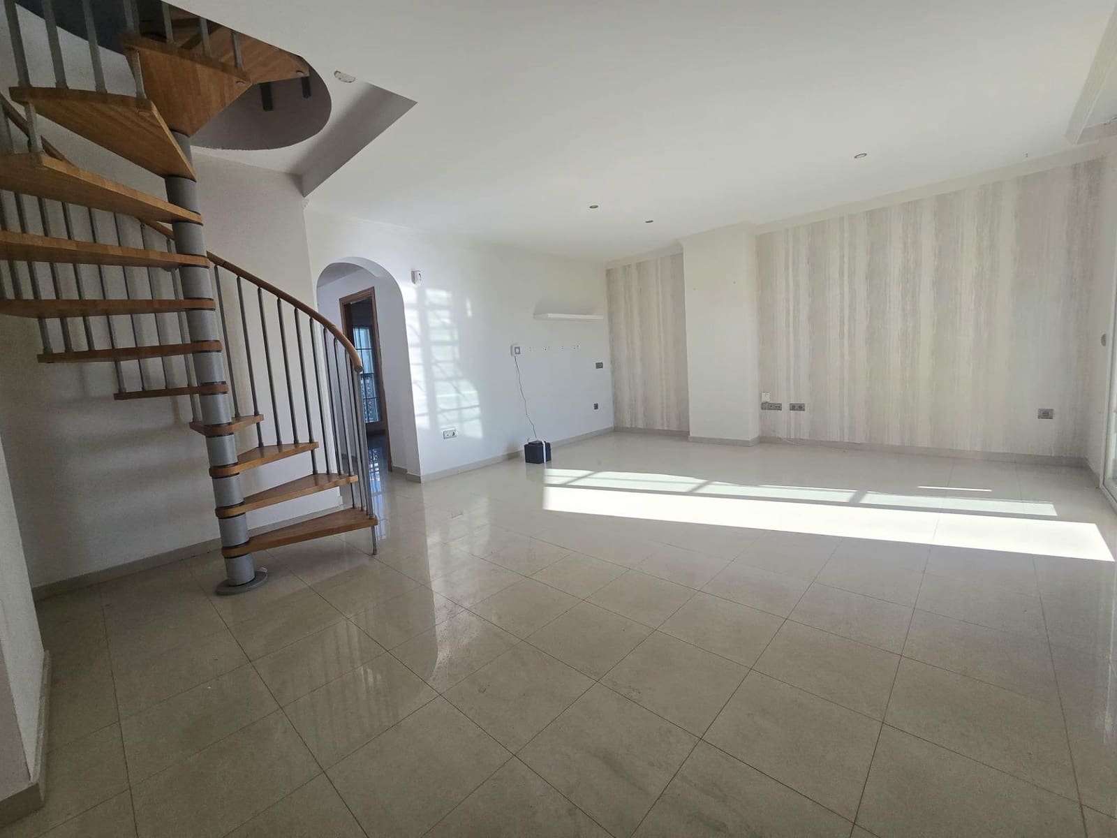 2 sovrum Takvåning till salu i Benalmadena - 565 000 € (Ref: 10102603)