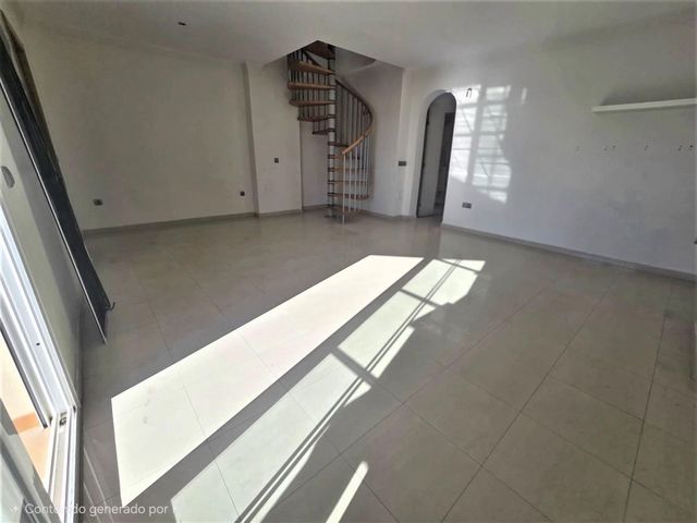 2 sovrum Takvåning till salu i Benalmádena - 565 000 € (Ref: 10102603)