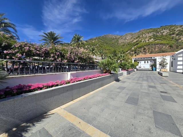 3 slaapkamer Commercieel te koop in Riviera del Sol, Mijas - € 398.000 (Ref: 10109681)