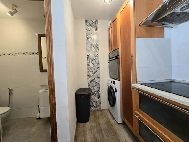 2 soveværelse Lejlighed til salg i Torremolinos med swimmingpool - € 319.900 (Ref: 10120184)