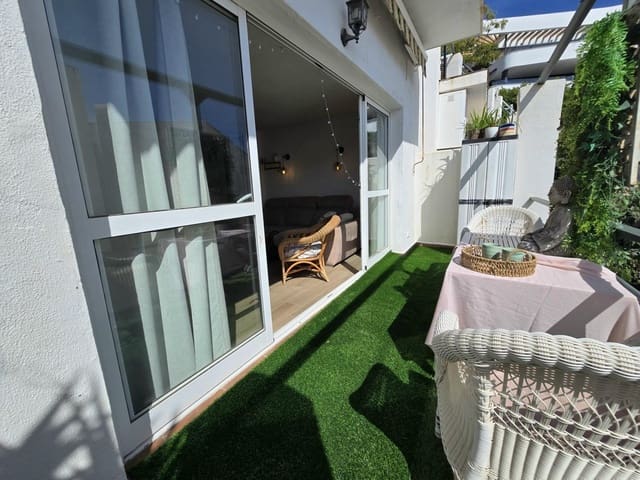 2 soveværelse Lejlighed til salg i Torremolinos med swimmingpool - € 319.900 (Ref: 10120184)
