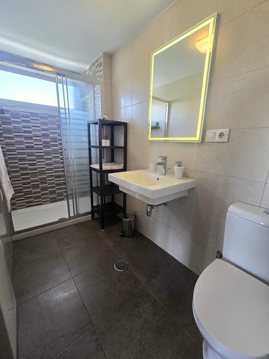 Piso de 1 habitación en Torremolinos en venta con piscina - 220.000 € (Ref: 10159675)