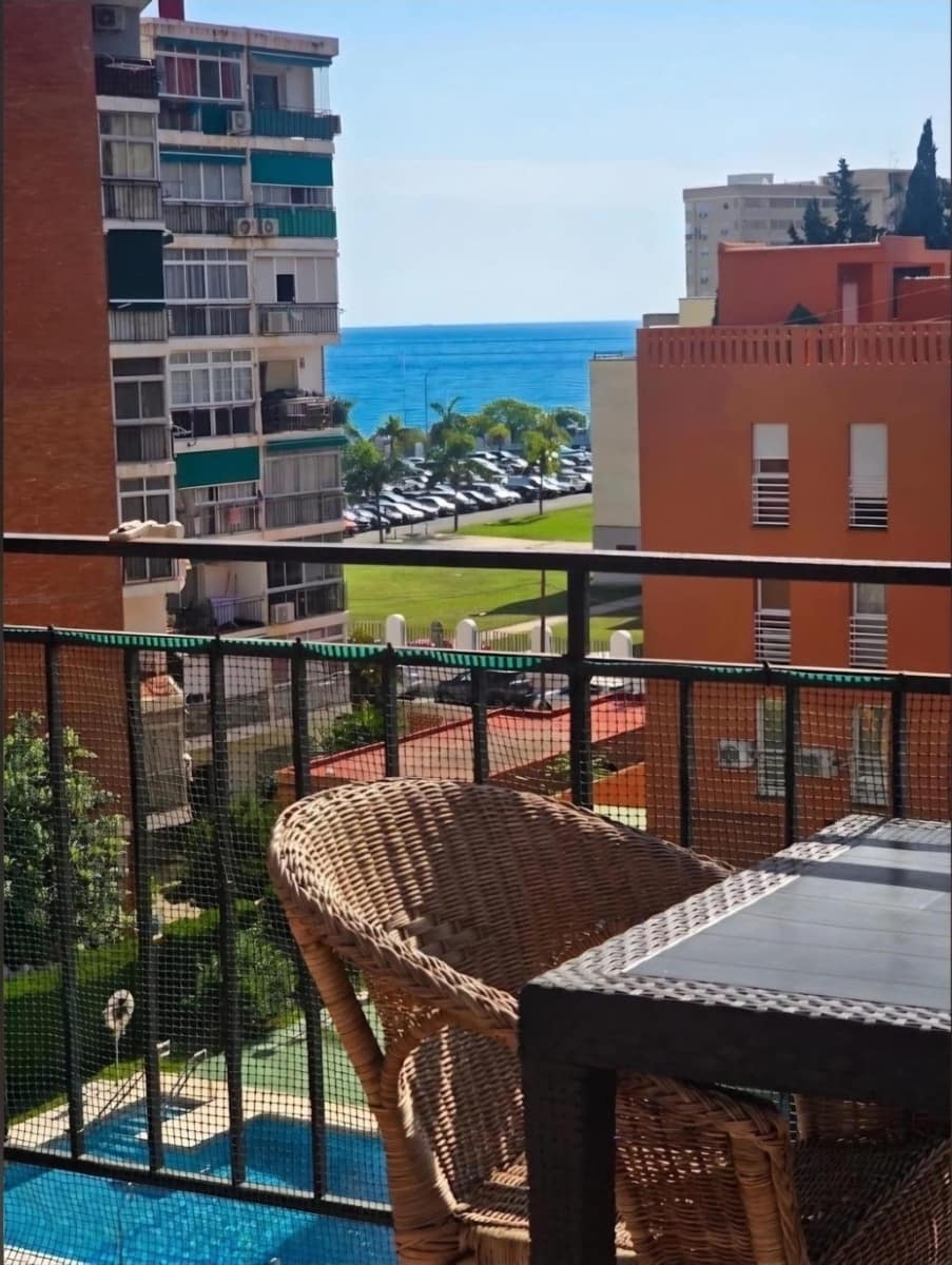 Piso de 1 habitación en Torremolinos en venta con piscina - 220.000 € (Ref: 10159675)