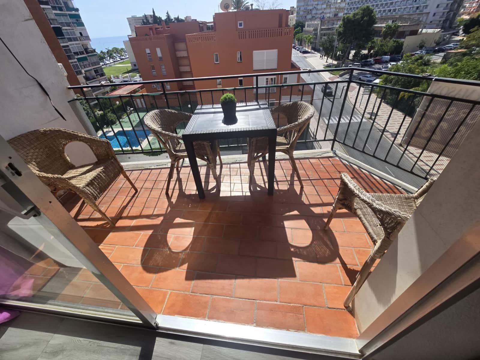 Piso de 1 habitación en Torremolinos en venta con piscina - 220.000 € (Ref: 10159675)