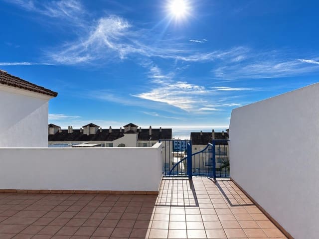2 slaapkamer Flat te huur in Benalmádena met zwembad garage - € 1.400 (Ref: 10159676)