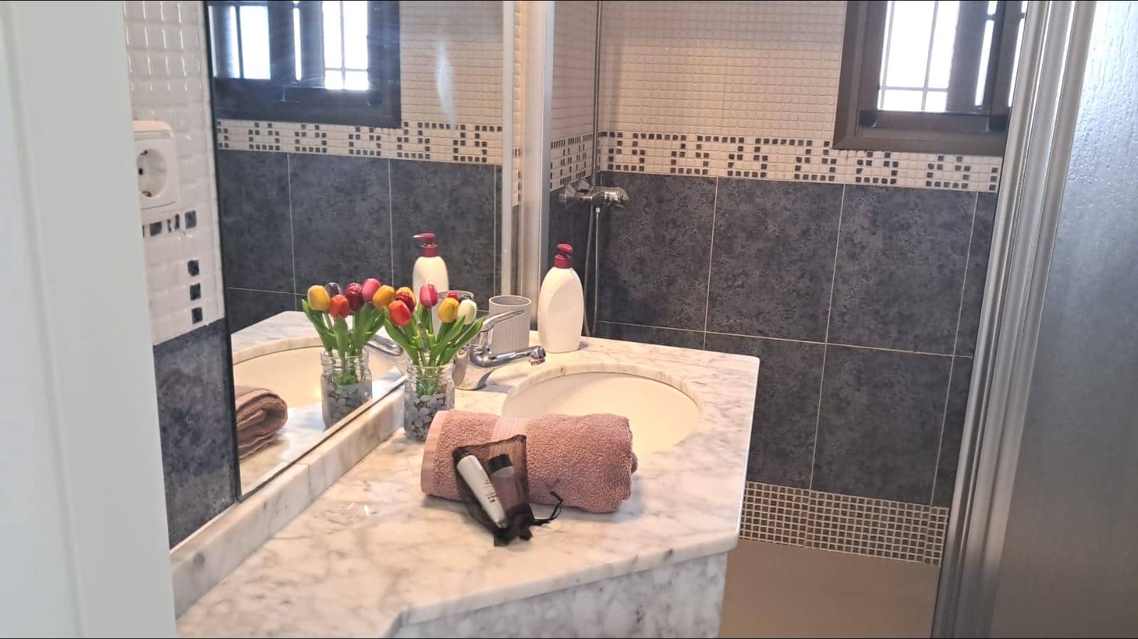 5 bedroom Villa for sale in Torremolinos with pool garage - € 1,150,000 (Ref: 10162272)