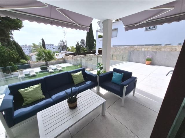 5 chambre Villa/Maison à vendre à Torremolinos avec piscine garage - 1 150 000 € (Ref: 10162272)