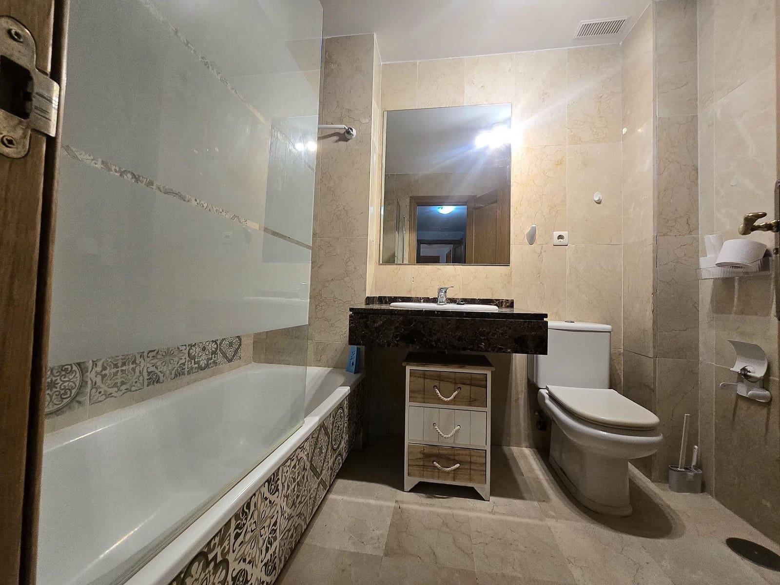 2 bedroom Flat for sale in Torrequebrada with pool garage - € 434,500 (Ref: 10171590)