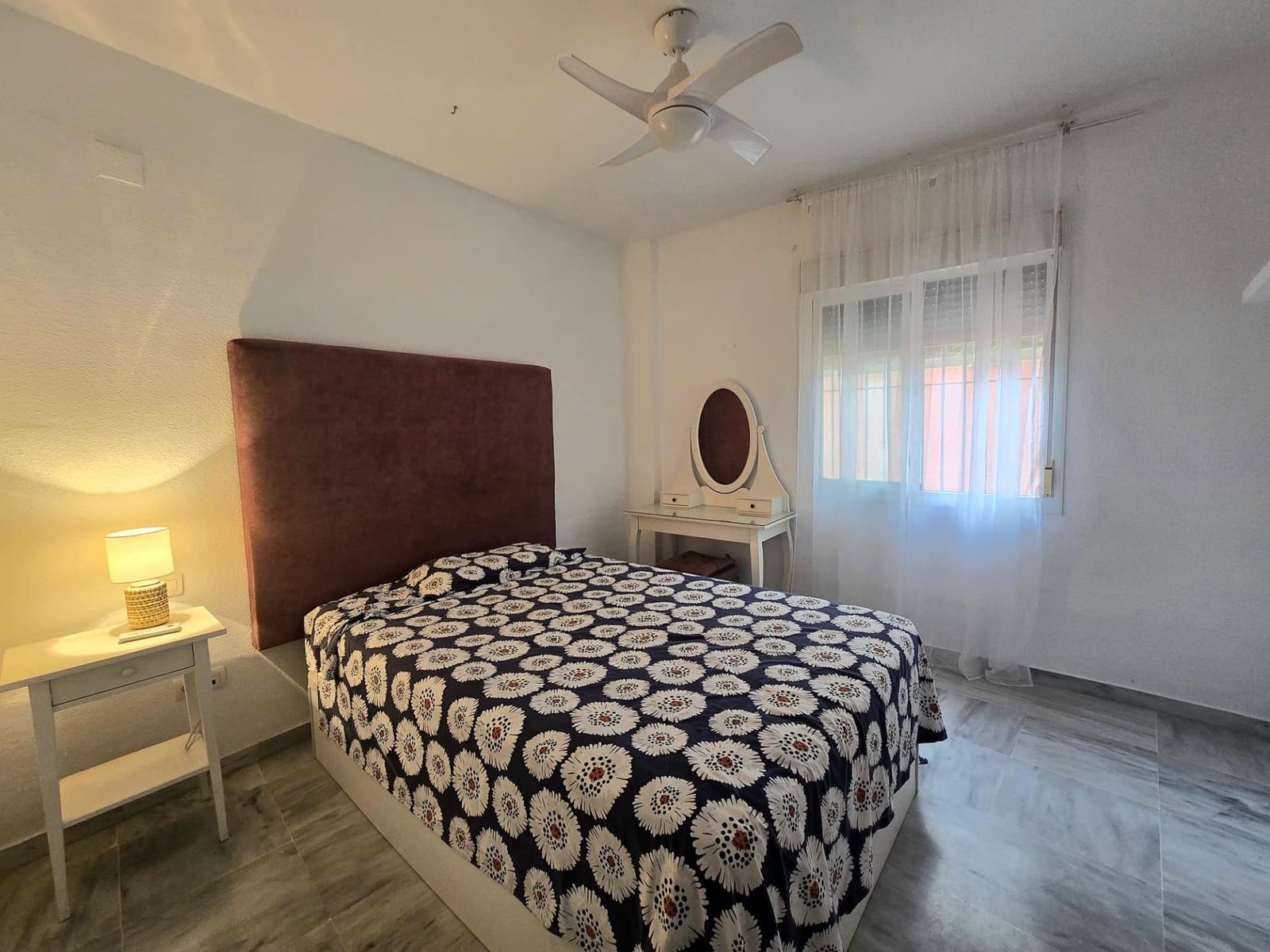 2 bedroom Flat for sale in Torrequebrada with pool garage - € 434,500 (Ref: 10171590)