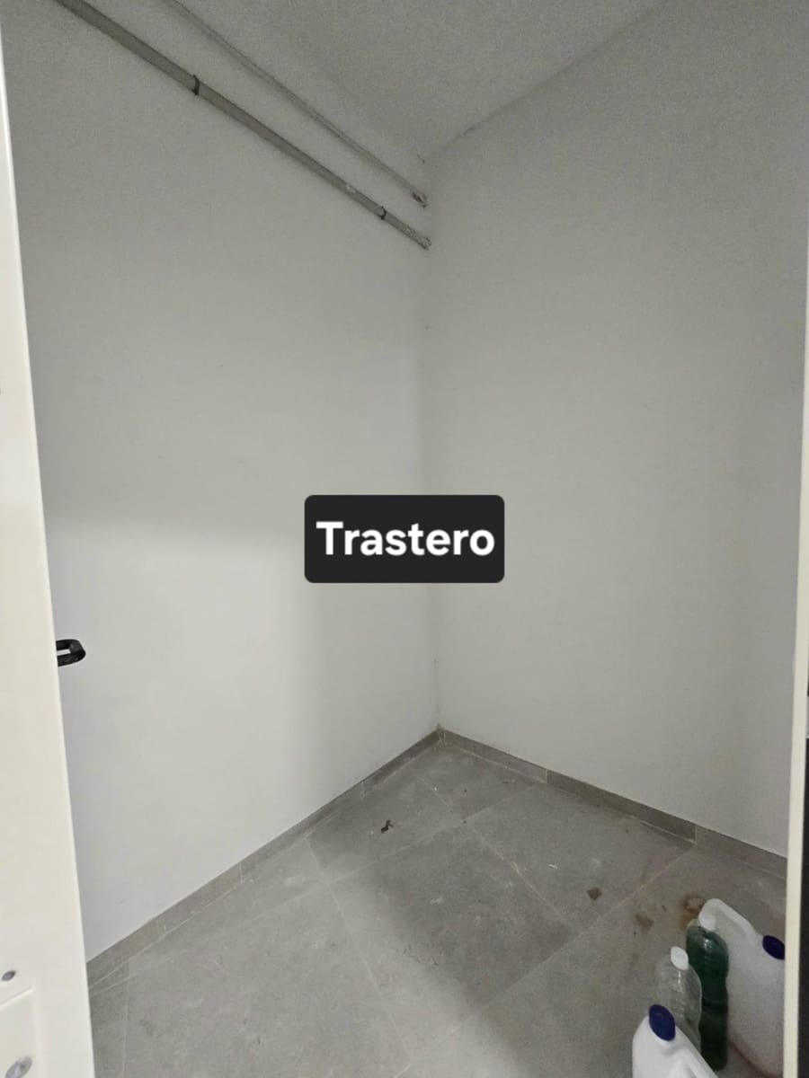 Studio till salu i Malaga stad - 200 000 € (Ref: 10177149)
