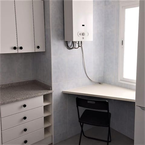 Piso de 3 habitaciones en Torremolinos en venta con piscina - 429.000 € (Ref: 9065077)