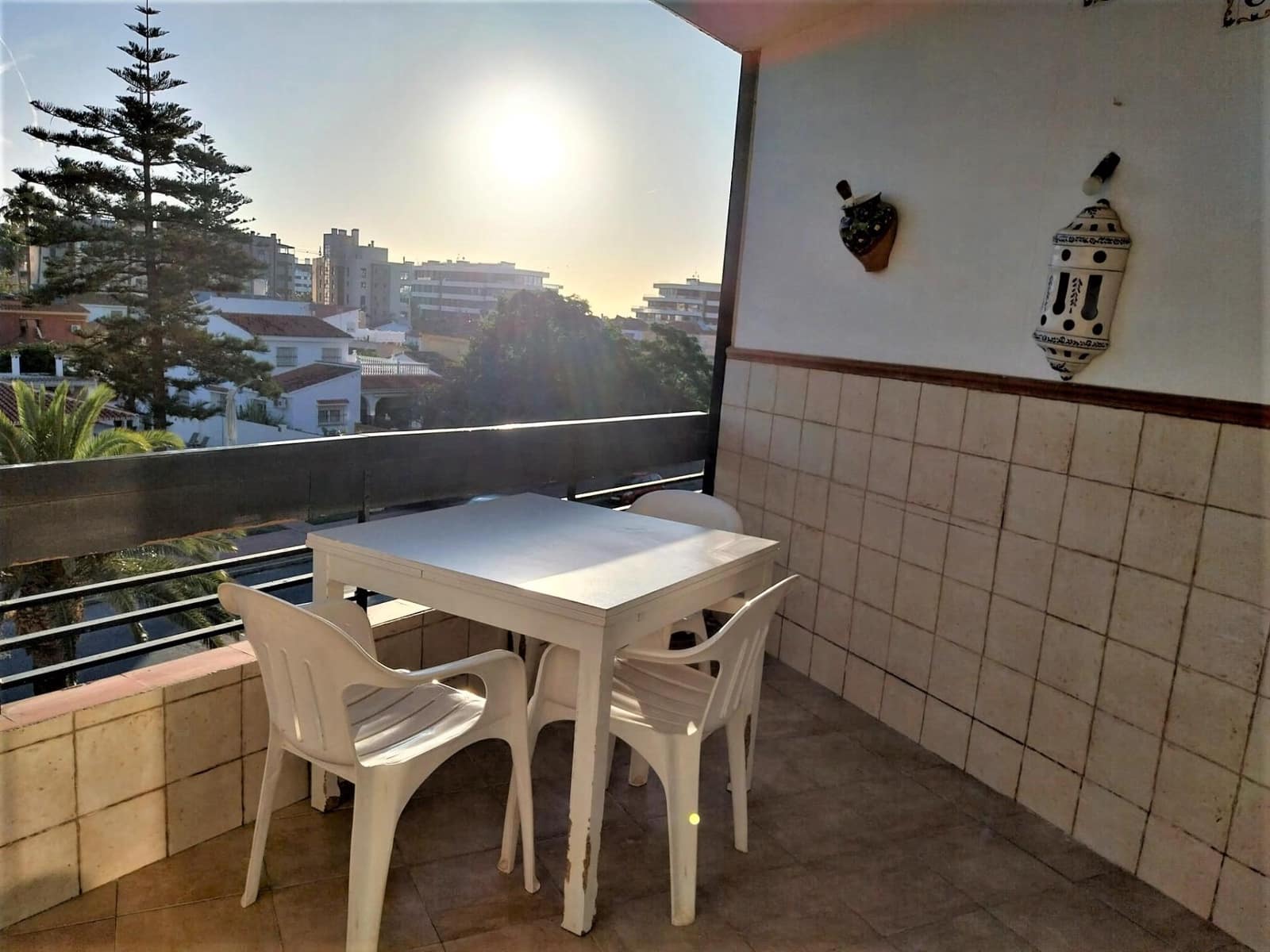 Piso de 3 habitaciones en Torremolinos en venta con piscina garaje - 419.990 € (Ref: 9065077)