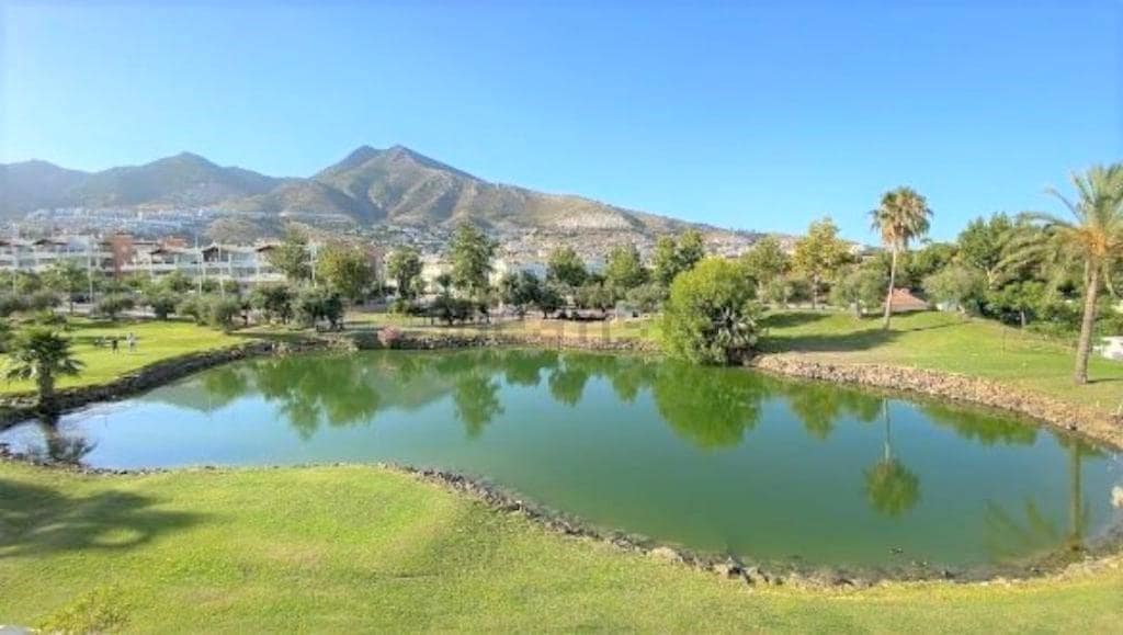 1 sypialnia Mieszkanie na sprzedaż w Benalmadena z basenem garażem - 259 000 € (Ref: 9098997)