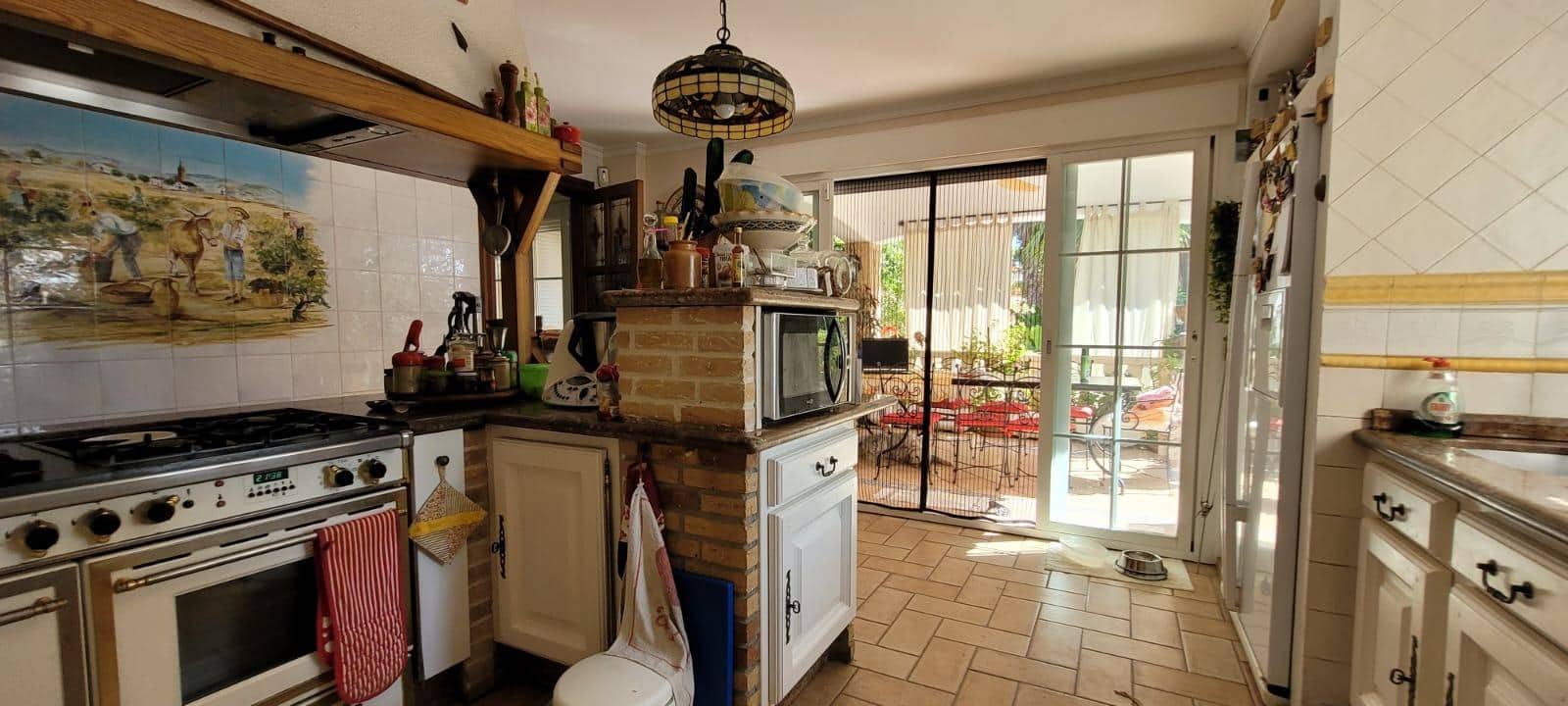 5 bedroom Villa for sale in Torremolinos with pool garage - € 895,000 (Ref: 9163645)