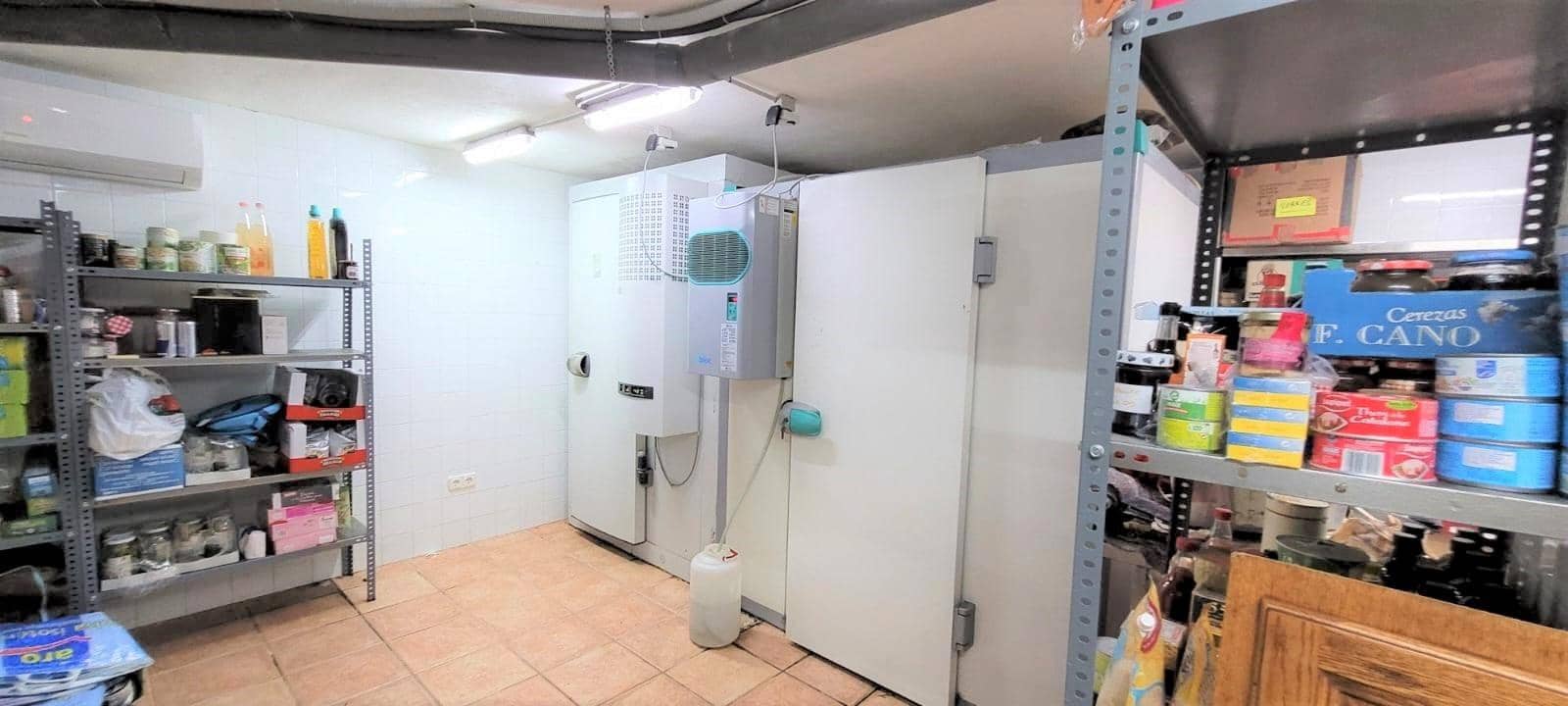 5 bedroom Villa for sale in Torremolinos with pool garage - € 895,000 (Ref: 9163645)