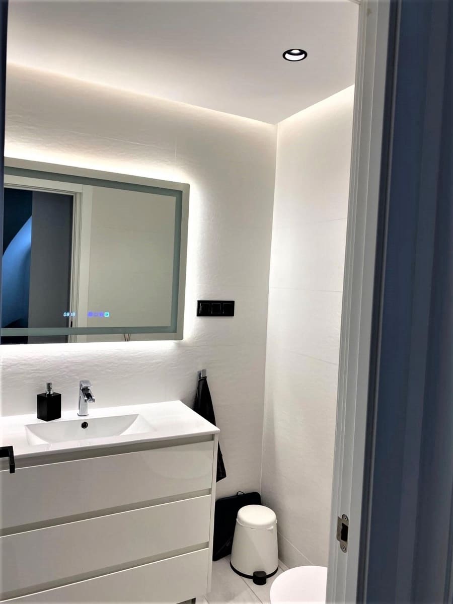 3 soveværelse Rækkehus til salg i Torremolinos med swimmingpool - € 410.000 (Ref: 9185261)