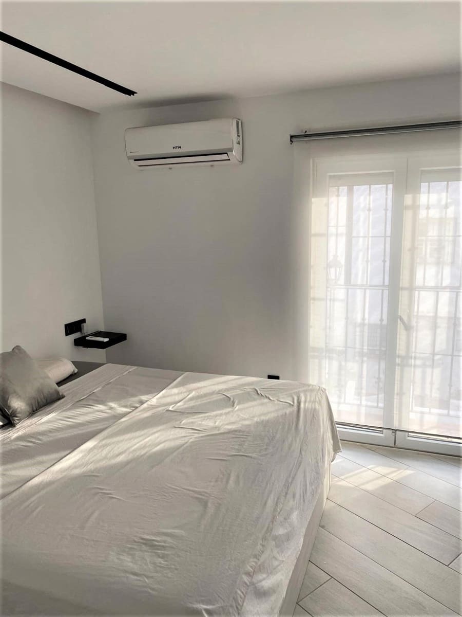 3 soveværelse Rækkehus til salg i Torremolinos med swimmingpool - € 410.000 (Ref: 9185261)