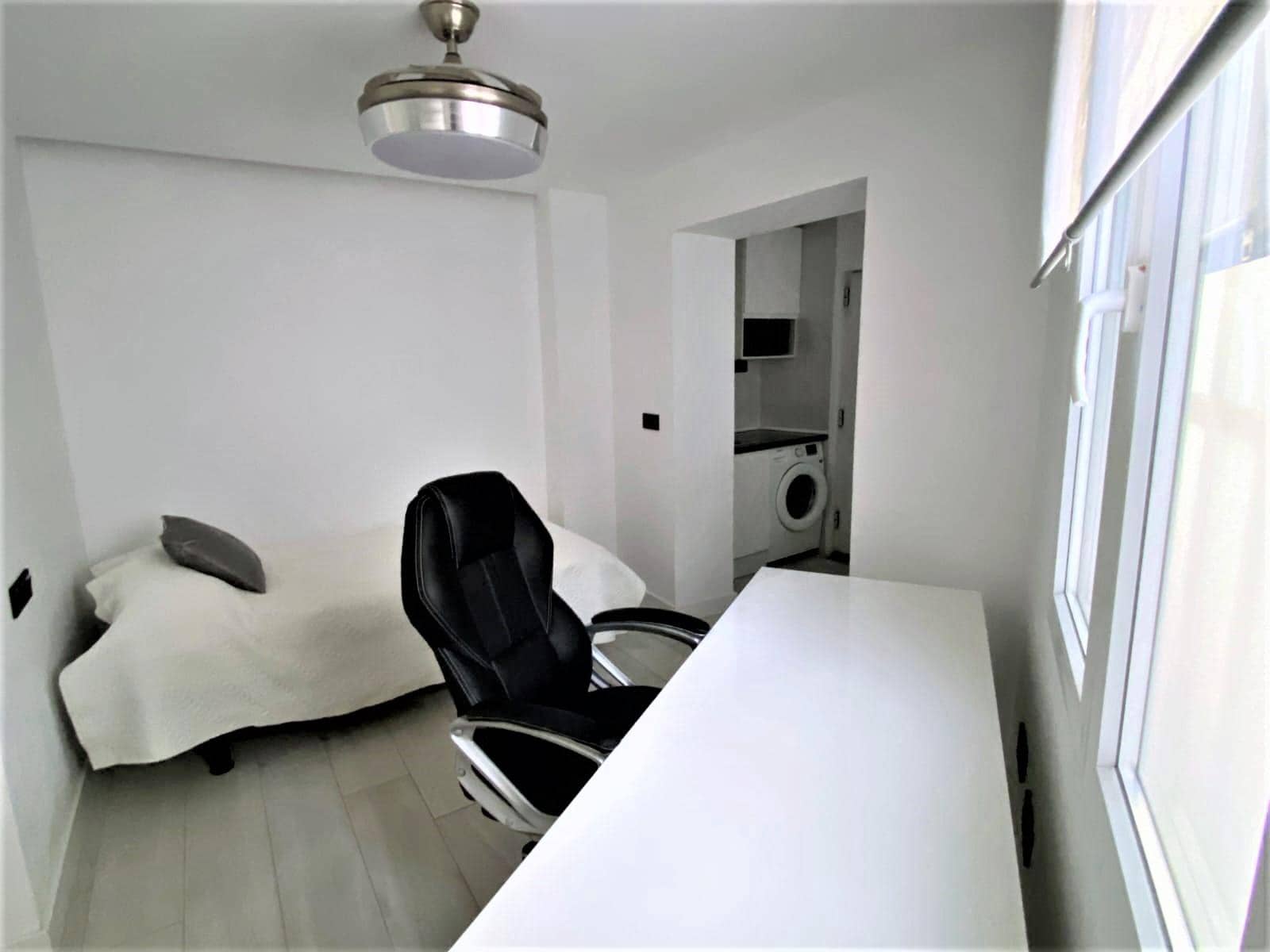 3 soveværelse Rækkehus til salg i Torremolinos med swimmingpool - € 410.000 (Ref: 9185261)