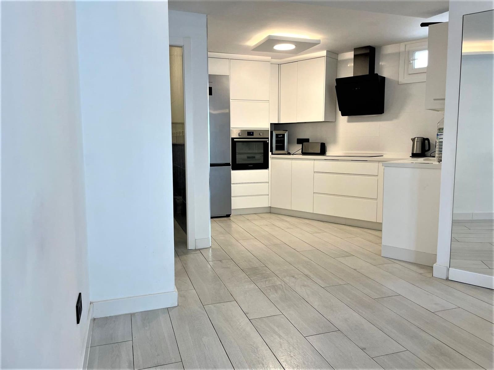 3 soveværelse Rækkehus til salg i Torremolinos med swimmingpool - € 410.000 (Ref: 9185261)