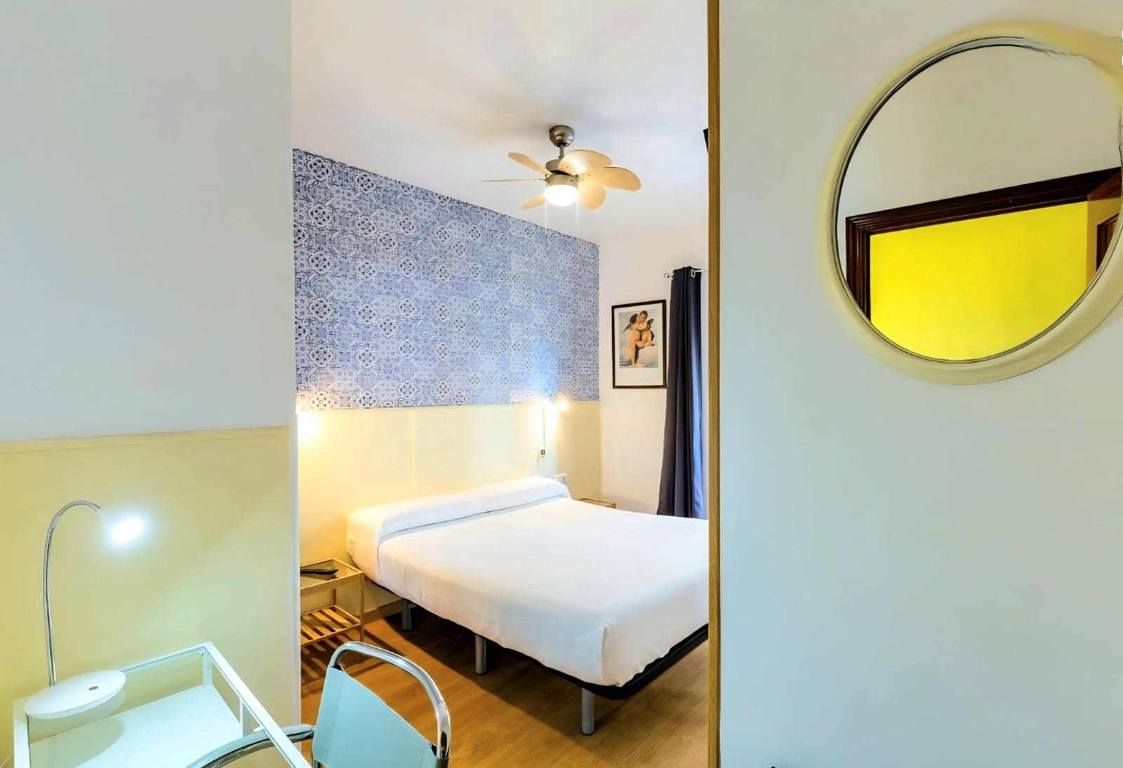 15 slaapkamer Hotel te koop in Torremolinos - € 2.850.000 (Ref: 9215348)