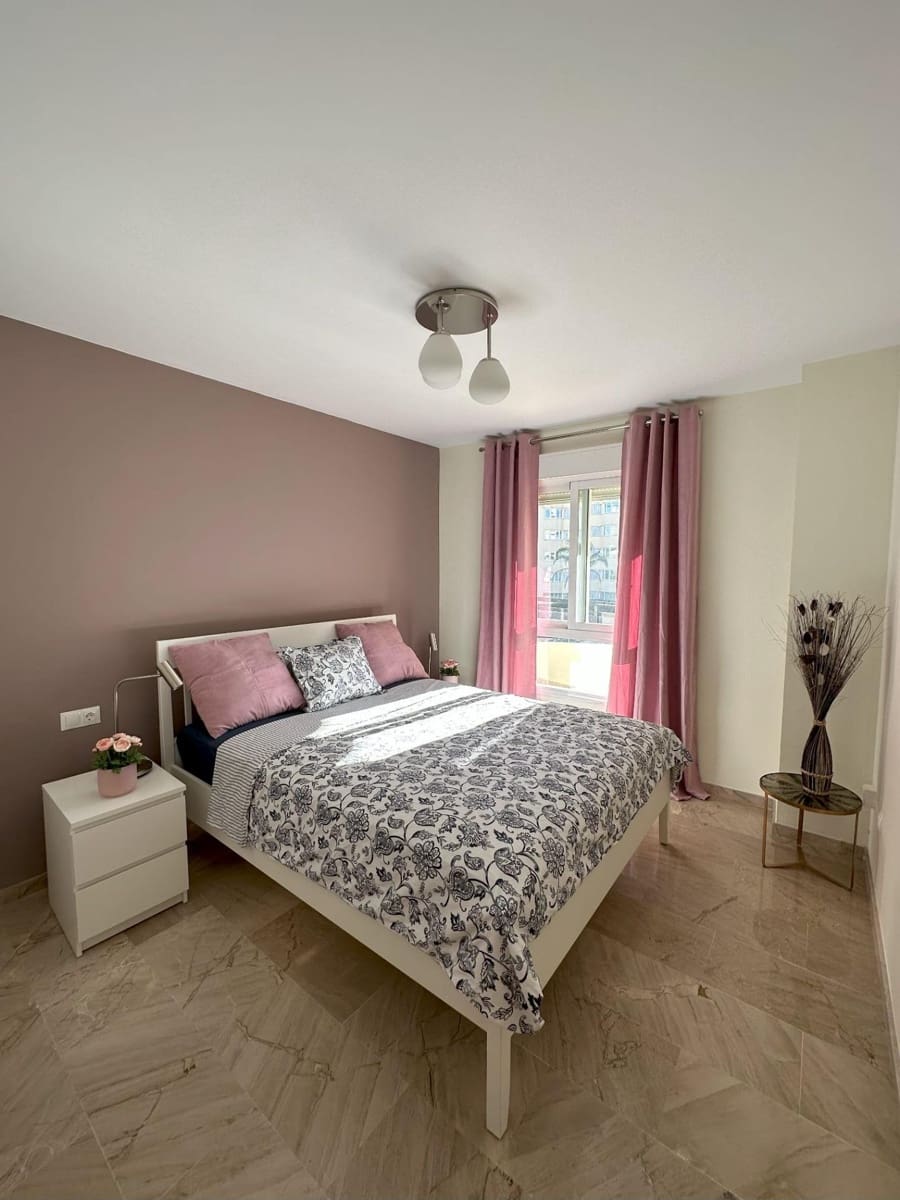 Piso de 3 habitaciones en Torremolinos en venta con piscina garaje - 568.000 € (Ref: 9255212)