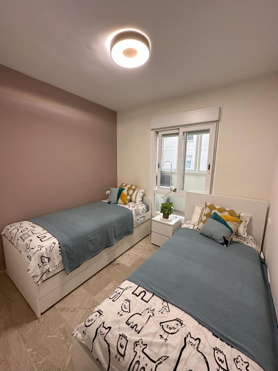 Piso de 3 habitaciones en Torremolinos en venta con piscina garaje - 568.000 € (Ref: 9255212)