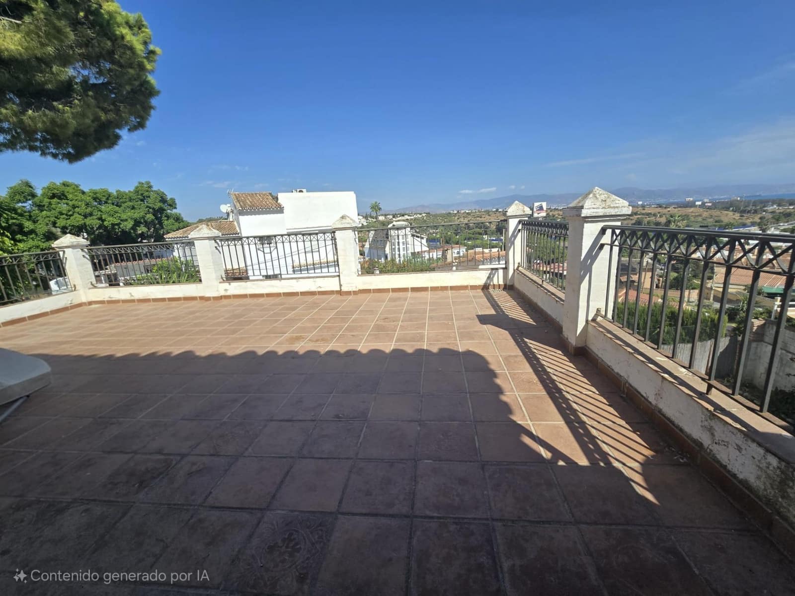 5 soverom Villa til salgs i Torremolinos med garasje - € 640 000 (Ref: 9296804)