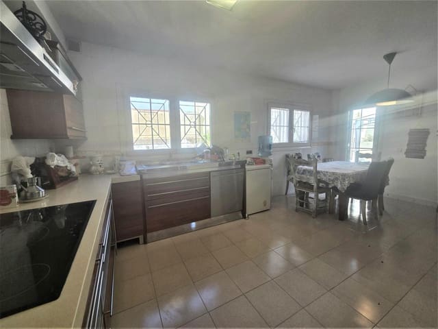 Casa de 5 habitaciones en Torremolinos en venta con piscina garaje - 700.000 € (Ref: 9300990)