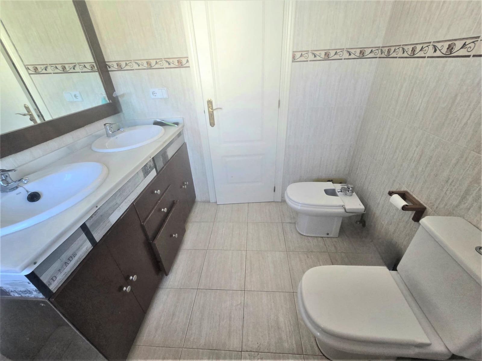 Casa de 5 habitaciones en Torremolinos en venta con piscina garaje - 700.000 € (Ref: 9300990)