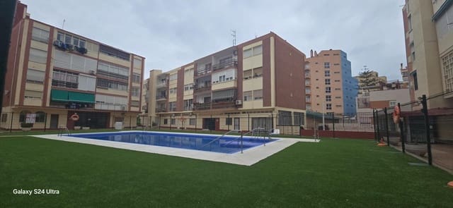4 bedroom Flat for sale in Torremolinos with pool - € 329,000 (Ref: 9349462)