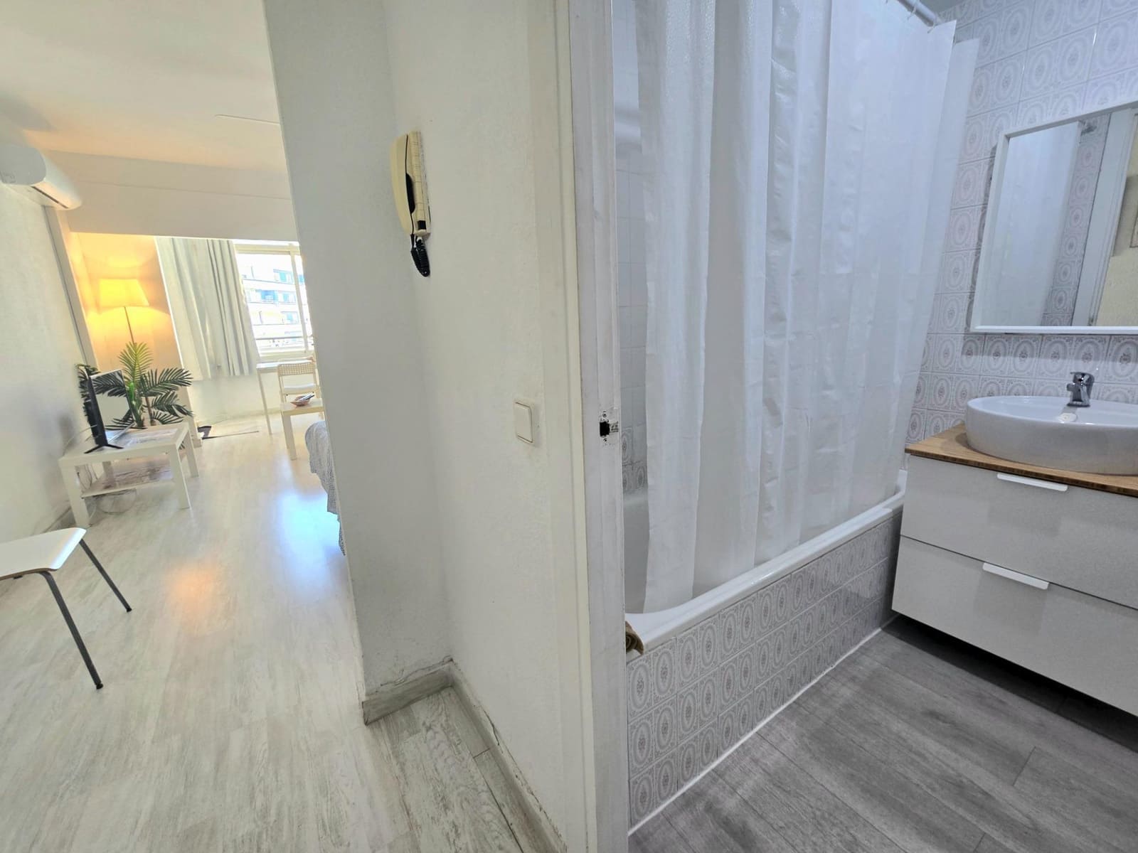 Studio til salgs i Torremolinos - € 182 400 (Ref: 9353554)