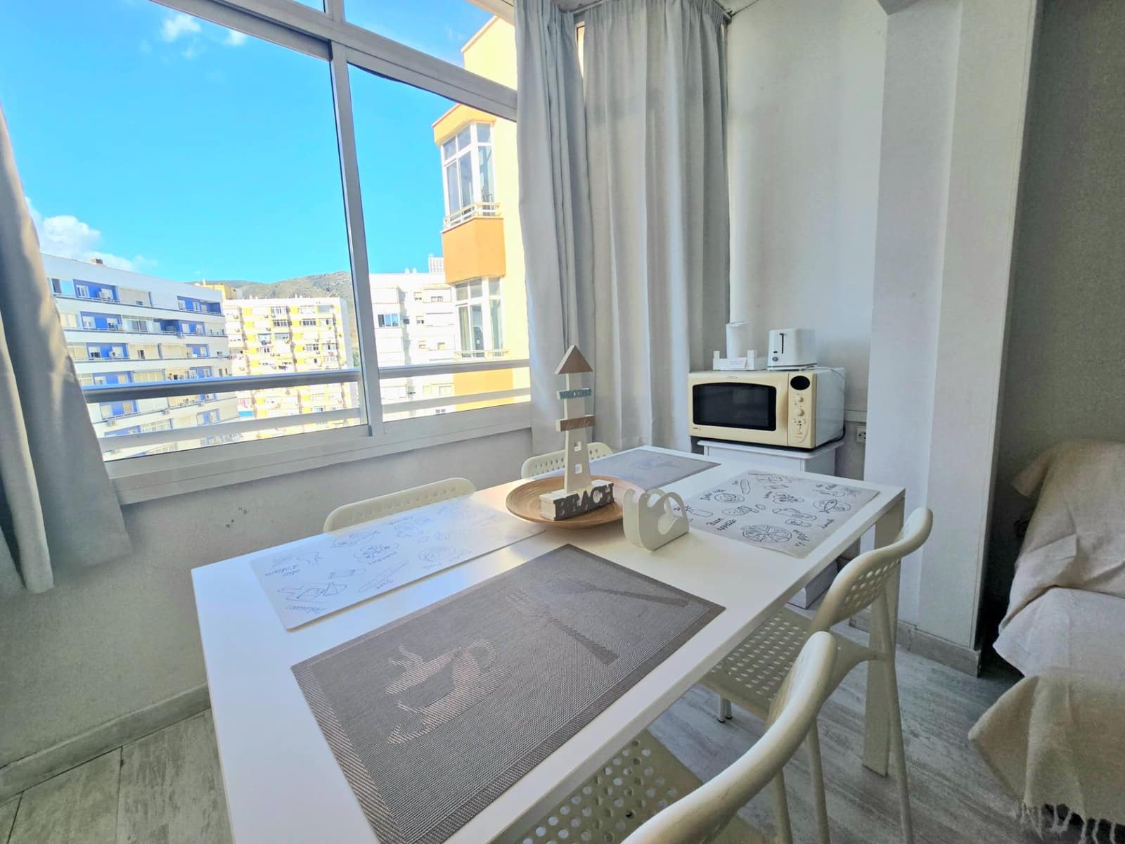 Studio til salgs i Torremolinos - € 182 400 (Ref: 9353554)