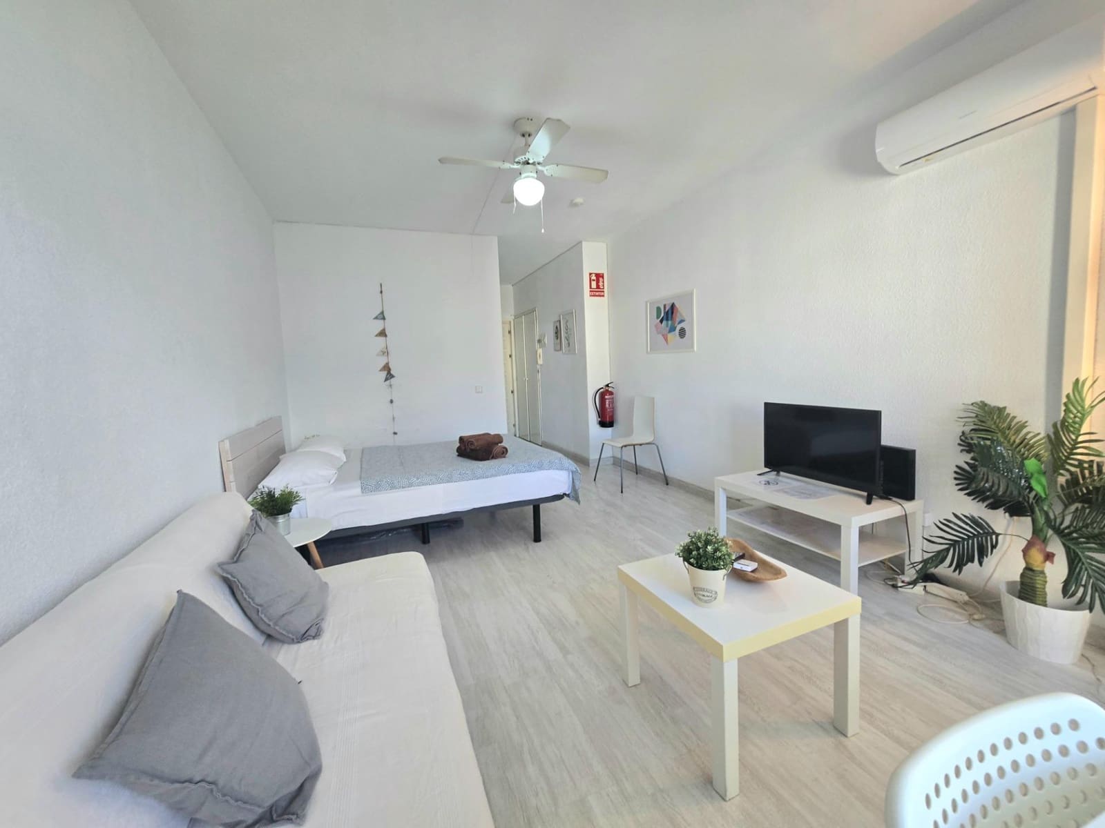Studio til salgs i Torremolinos - € 182 400 (Ref: 9353554)