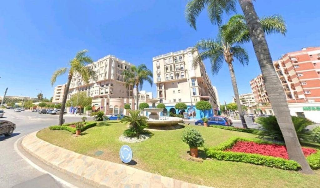 Piso de 3 habitaciones en Torremolinos en venta - 320.000 € (Ref: 9373780)