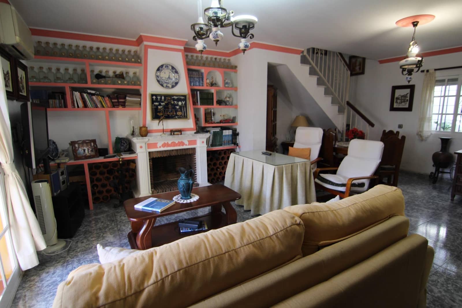 2 soverom Villa til salgs i Torremolinos med garasje - € 635 000 (Ref: 9415846)