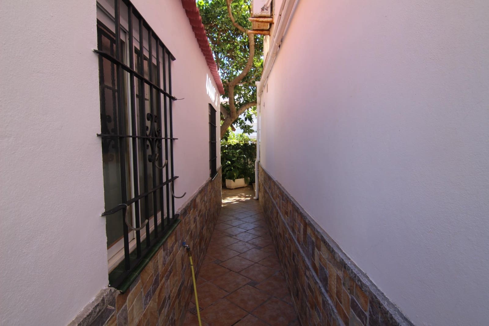 2 soverom Villa til salgs i Torremolinos med garasje - € 635 000 (Ref: 9415846)