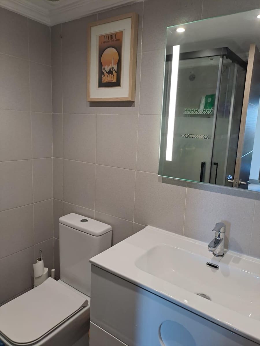 2 makuuhuone Asunto myytävänä paikassa Torremolinos mukana uima-altaan - 335 000 € (Ref: 9446269)