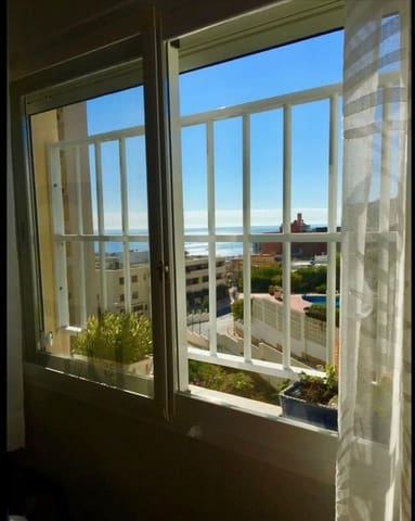 Piso de 2 habitaciones en Torremolinos en venta con piscina - 399.000 € (Ref: 9446270)