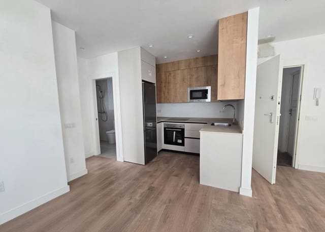 1 sovrum Lägenhet till salu i Torremolinos med pool garage - 310 000 € (Ref: 9450205)