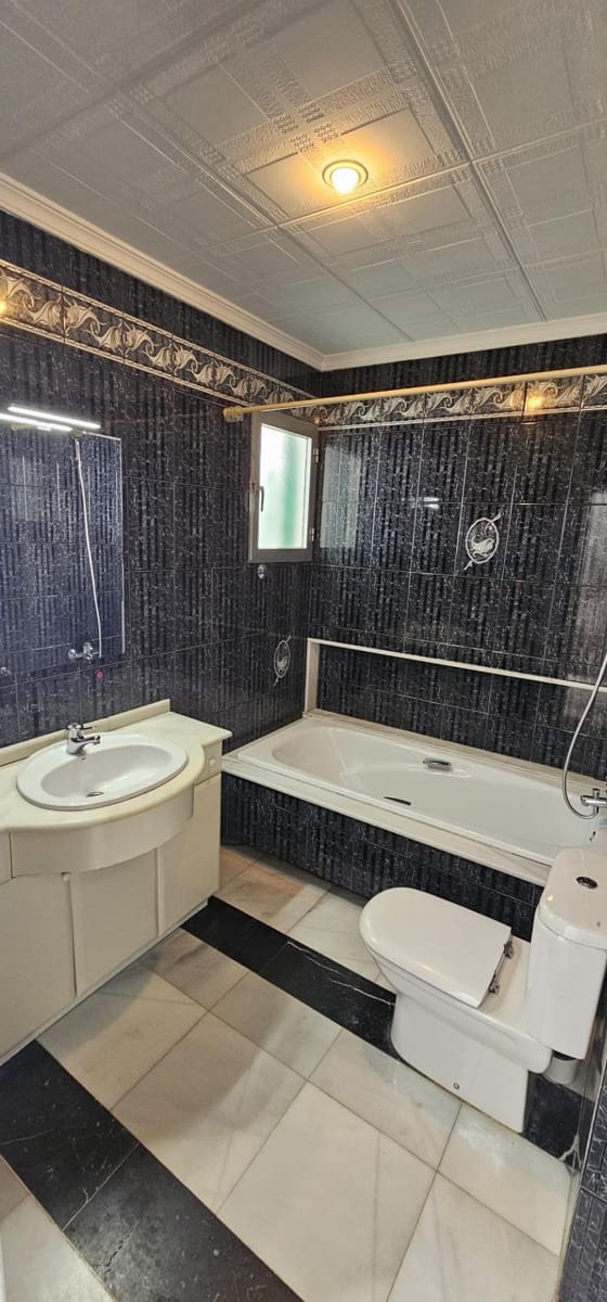 2 bedroom Penthouse for sale in Torremolinos - € 420,000 (Ref: 9456176)