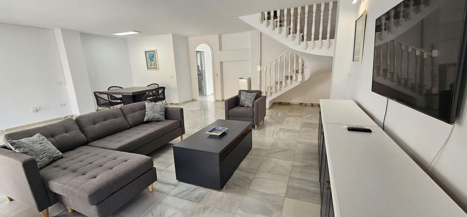 2 bedroom Penthouse for sale in Torremolinos - € 420,000 (Ref: 9456176)