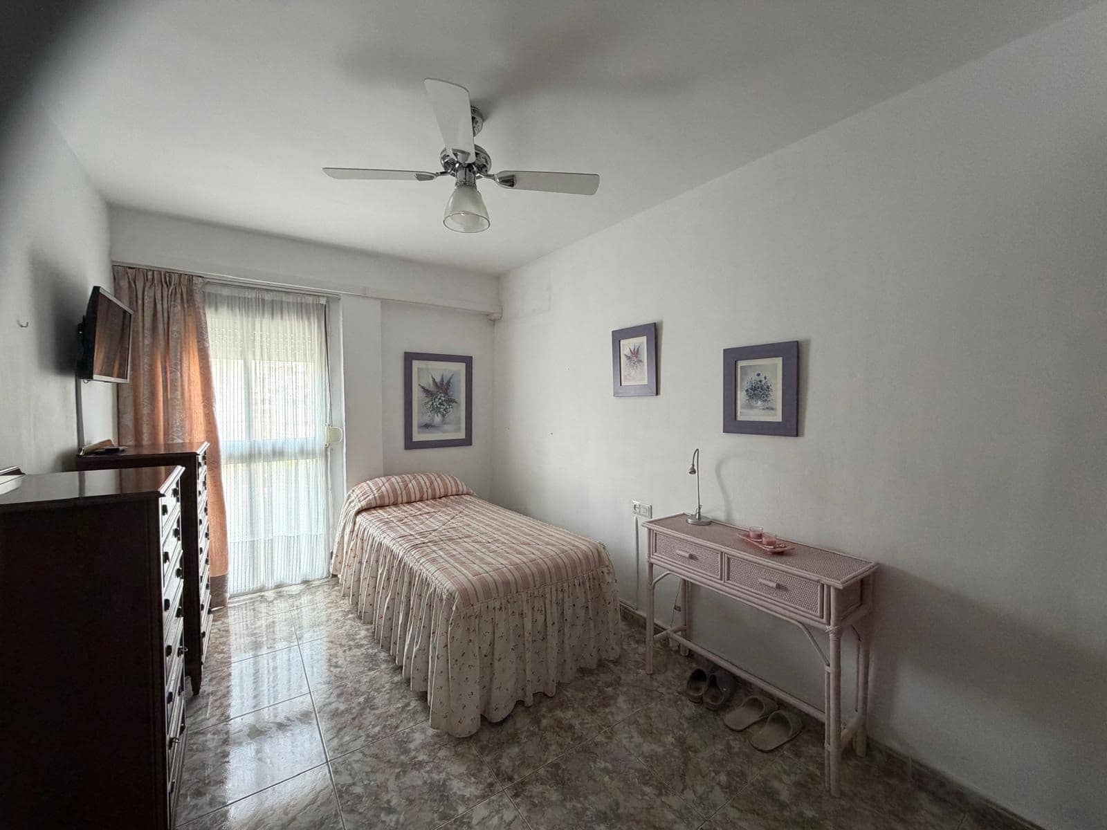 Piso de 3 habitaciones en Torremolinos en venta - 335.000 € (Ref: 9516018)