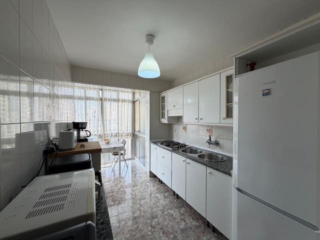 Piso de 3 habitaciones en Torremolinos en venta - 335.000 € (Ref: 9516018)